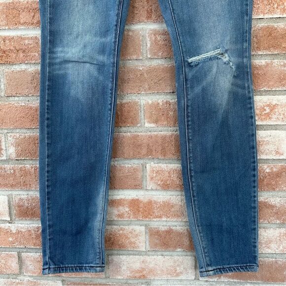 Madewell High Riser Jeans Distressed Medium Wash Women’s 27 x 32 - Picture 3 of 8